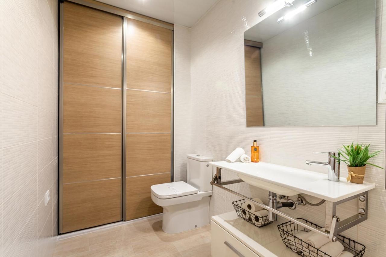 Casa 20 Minutos De Barcelona Y Wifi Alta Capacidad Villa Sant Cugat del Vallès Exteriör bild