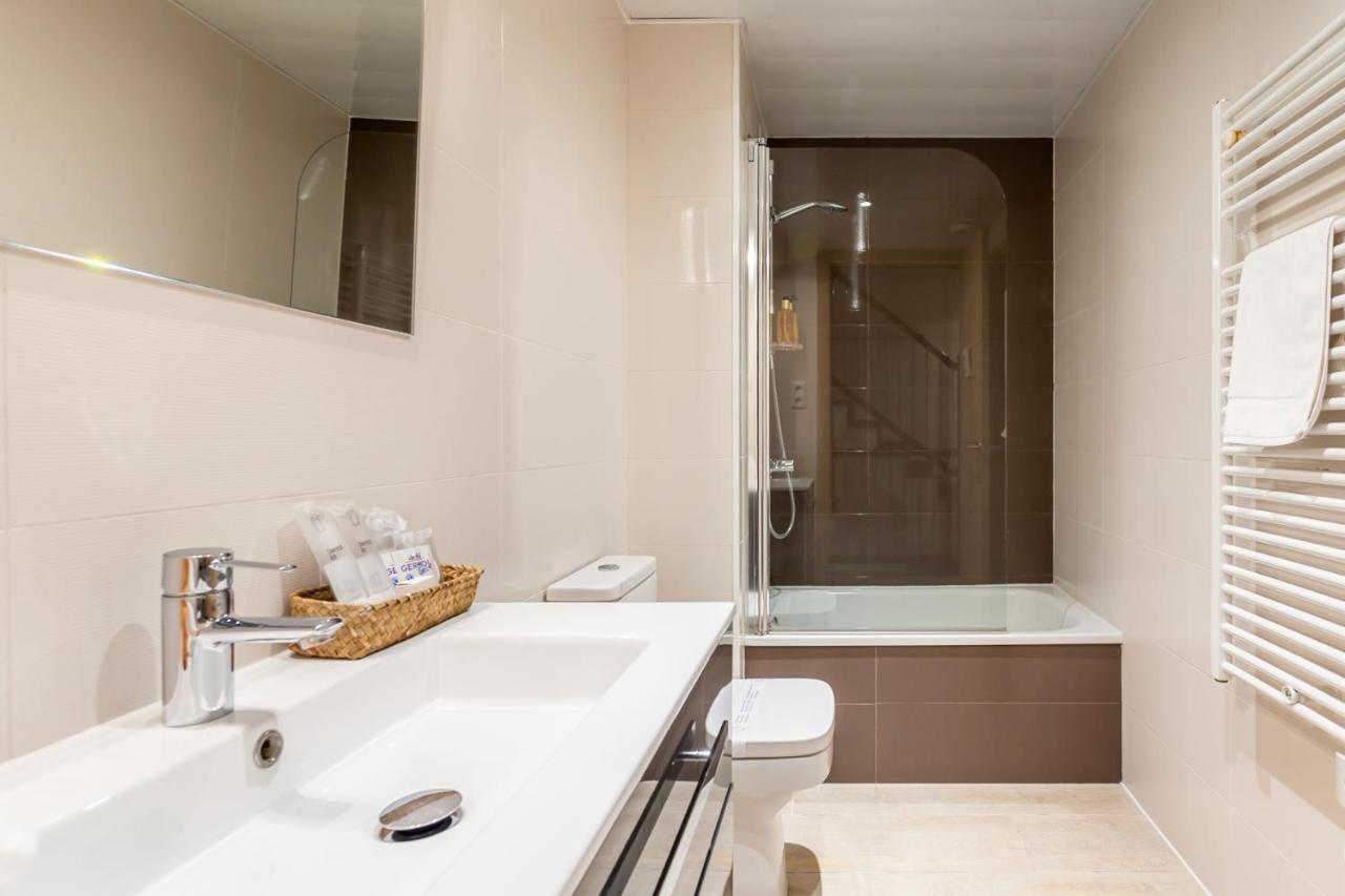 Casa 20 Minutos De Barcelona Y Wifi Alta Capacidad Villa Sant Cugat del Vallès Exteriör bild