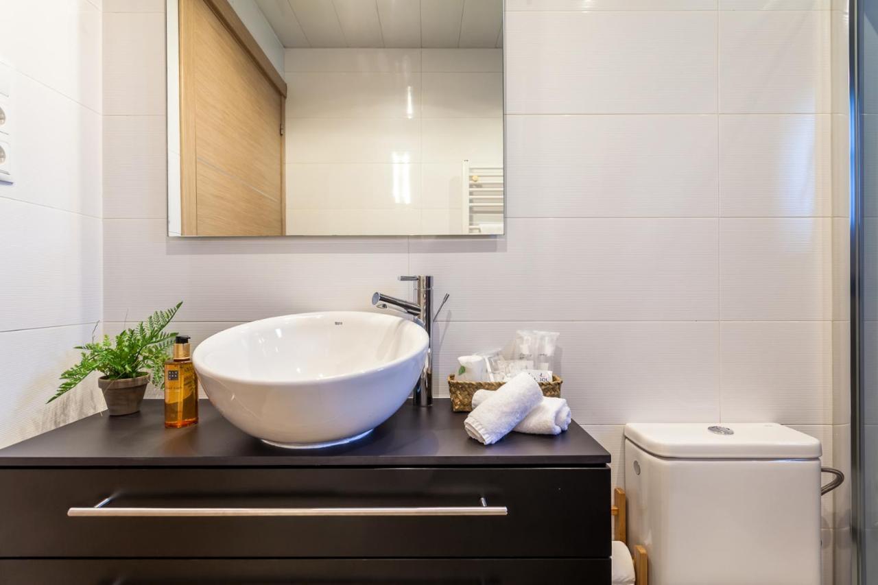 Casa 20 Minutos De Barcelona Y Wifi Alta Capacidad Villa Sant Cugat del Vallès Exteriör bild